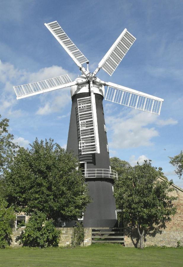 The Windmill Hotel Alford  Exterior foto
