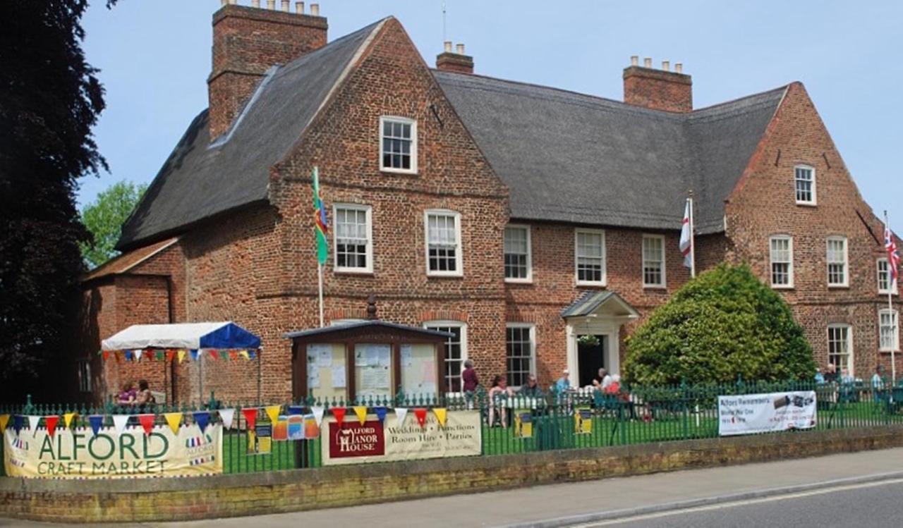 The Windmill Hotel Alford  Exterior foto